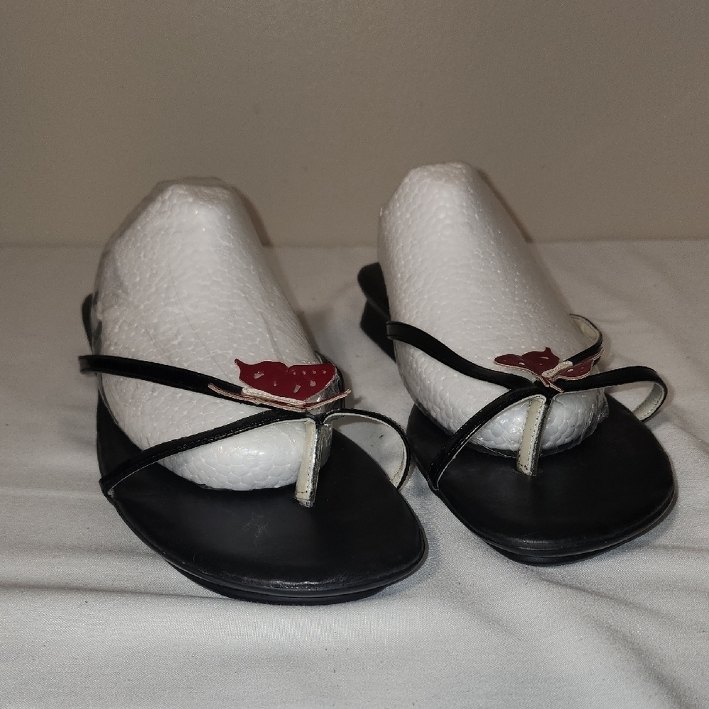 Bisou Bisou womens Sandals